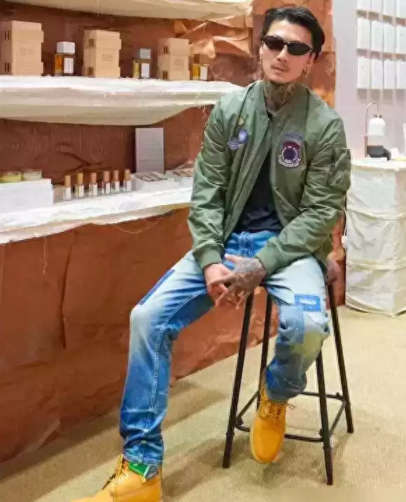 个子高的男生穿衣搭配