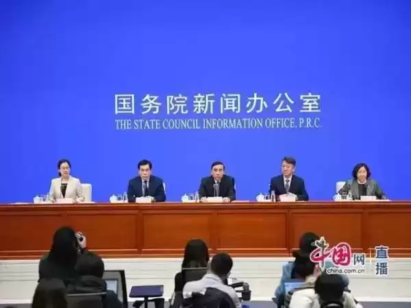 高胖男生穿衣搭配 中国人平均高了也胖了！你属于高胖，高瘦，矮胖，矮瘦哪一款？