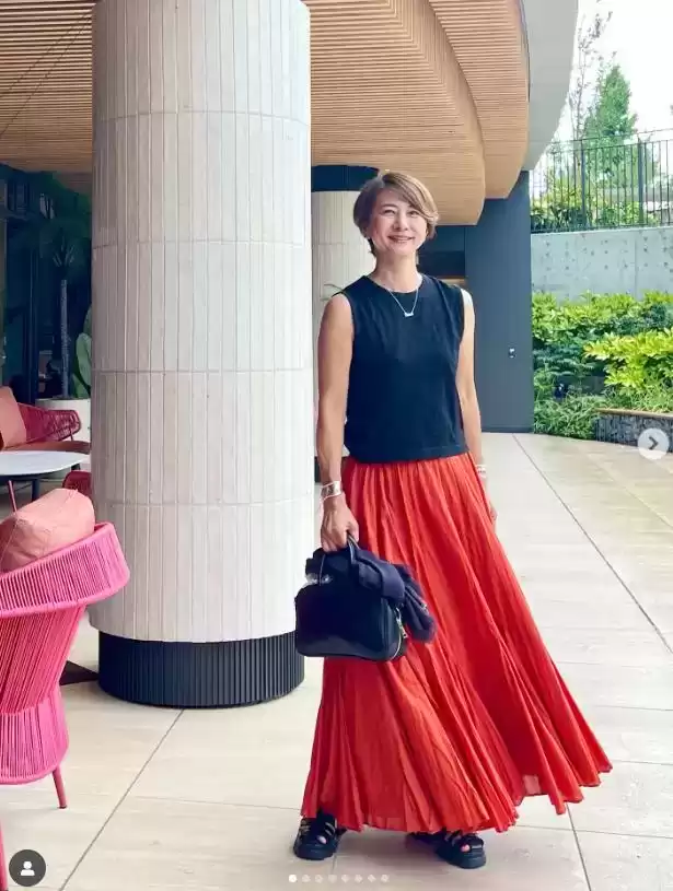 日本主妇的穿搭哲学：简约法则塑造高级气质