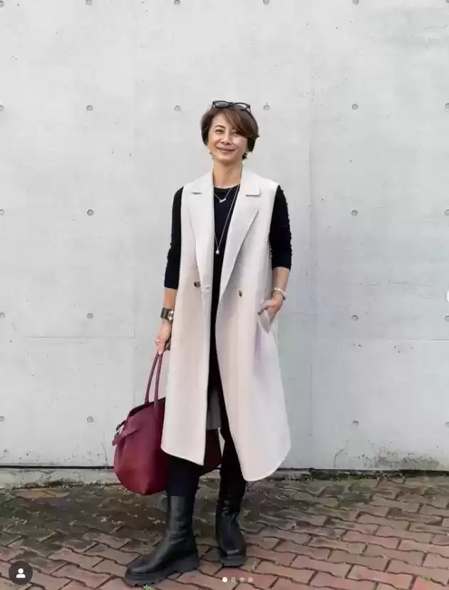 日本主妇的穿搭哲学：简约法则塑造高级气质