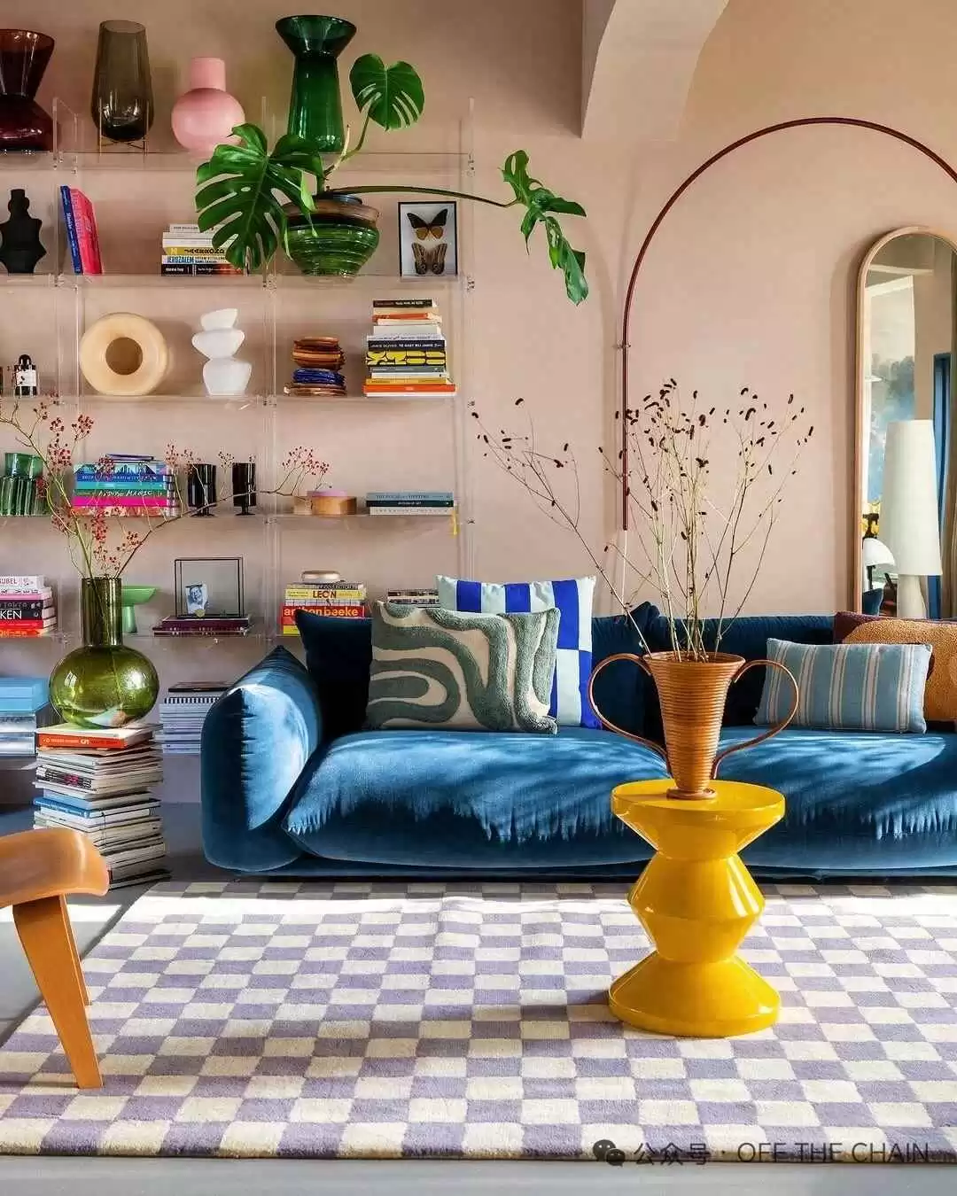 蓝绿搭配穿衣指南：女主人色彩感超棒，搭配技巧大公开