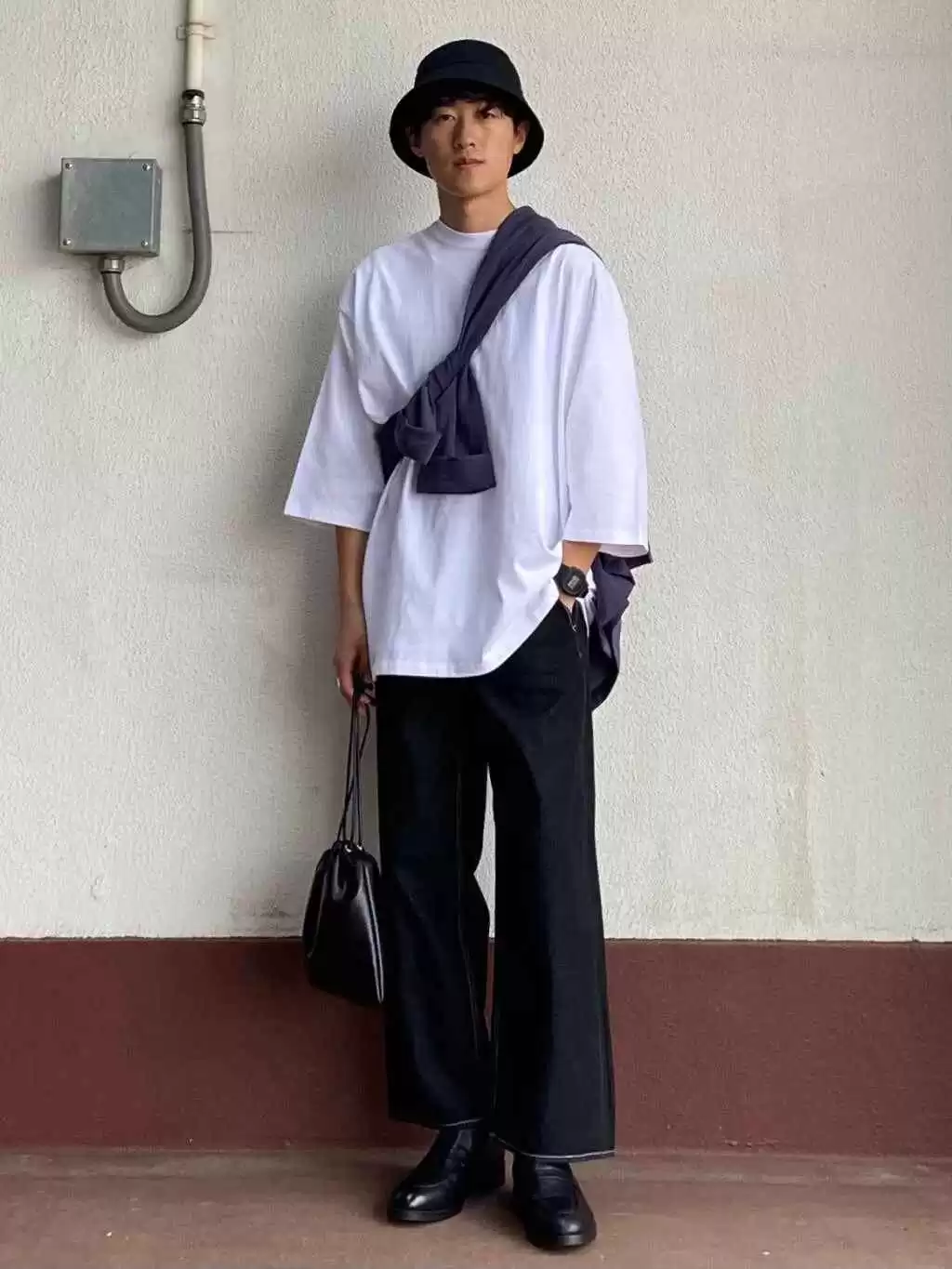 瘦子穿衣搭配秘籍:告别“弱鸡”形象,穿出自信魅力!