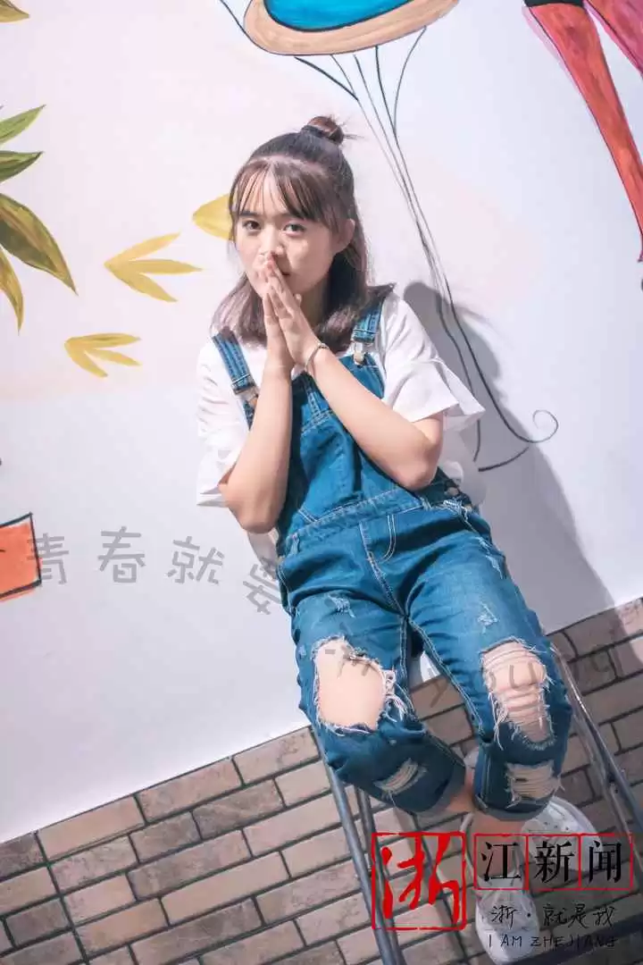 温州秋季穿衣搭配 街拍|乱穿衣的季节,最会搭配的你