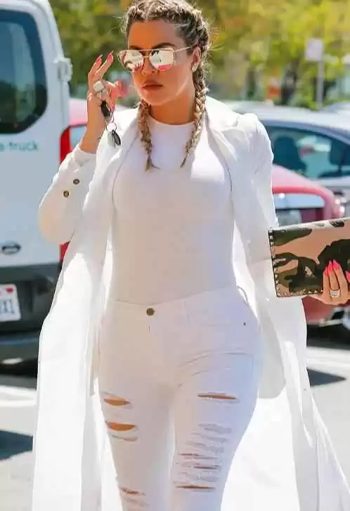 下身胖怎么穿衣搭配?上身瘦下身胖的4个穿搭技巧,比例更协调