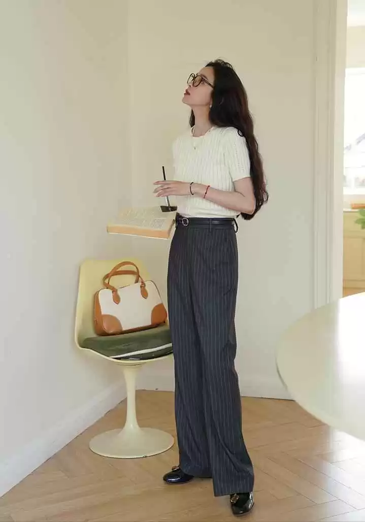 下身胖怎么穿衣搭配?上身瘦下身胖的4个穿搭技巧,比例更协调