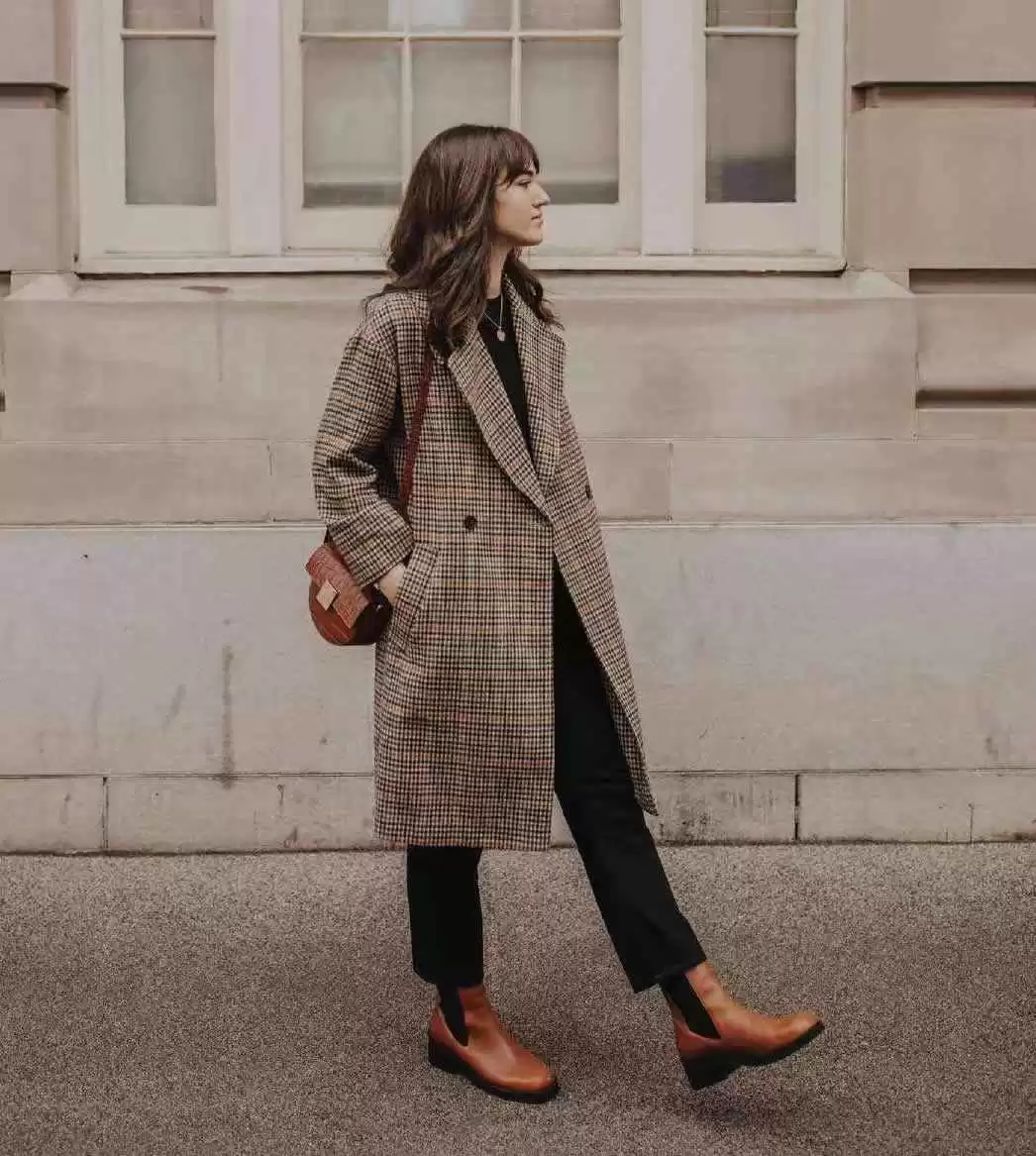 矮胖MM秋冬穿搭秘籍:三招教你显瘦显高,轻松变时髦