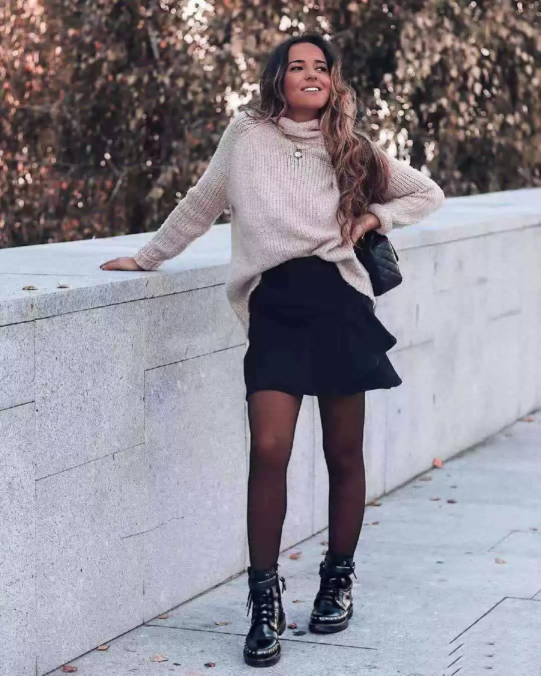 矮胖MM秋冬穿搭秘籍:三招教你显瘦显高,轻松变时髦