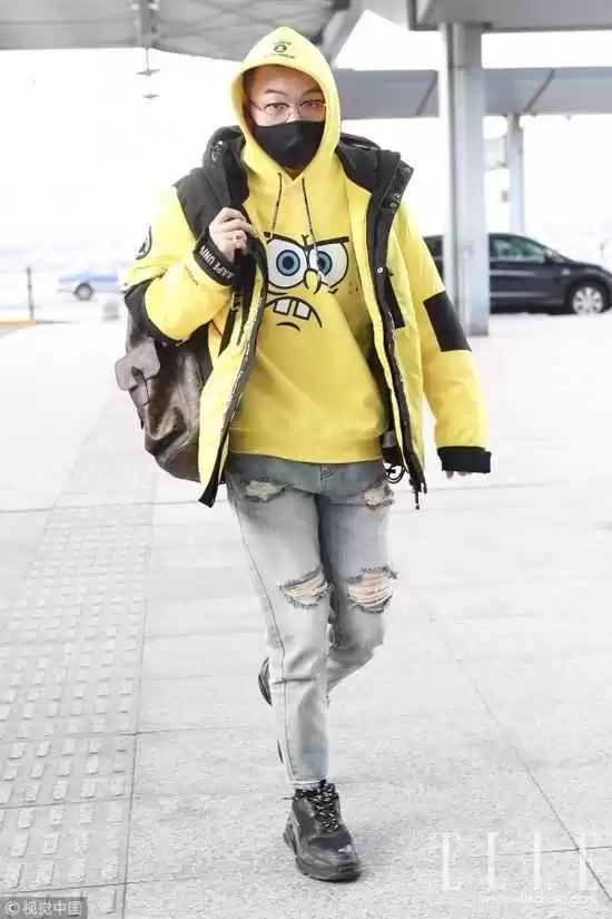 冲锋衣别再乱搭裤子了 这几条神裤让你从山野飒到街头