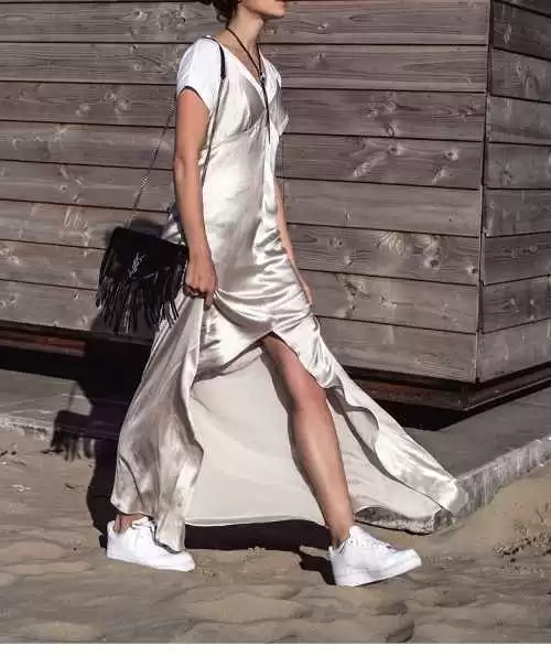 吊带裙里面穿啥子内衣才不得尴尬？这份超全攻略让你美翻整个夏天