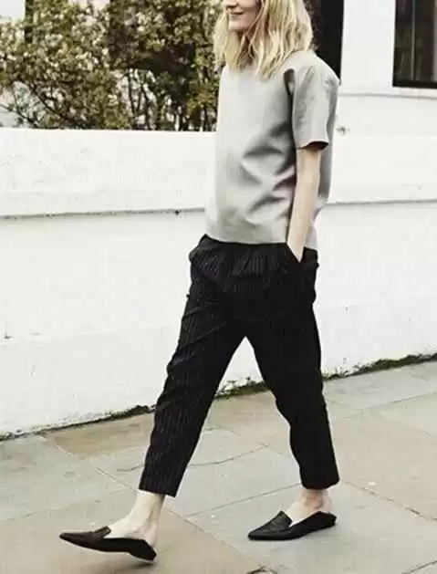 拖鞋配裤子穿搭全攻略让你时髦整个夏天