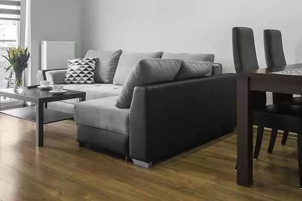 灰色穿对了是高级感 穿错了像水泥工 这篇配色指南救救你