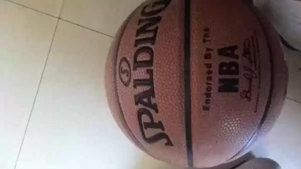 篮球品牌选购指南2025：看懂这些门道，告别选择困难症