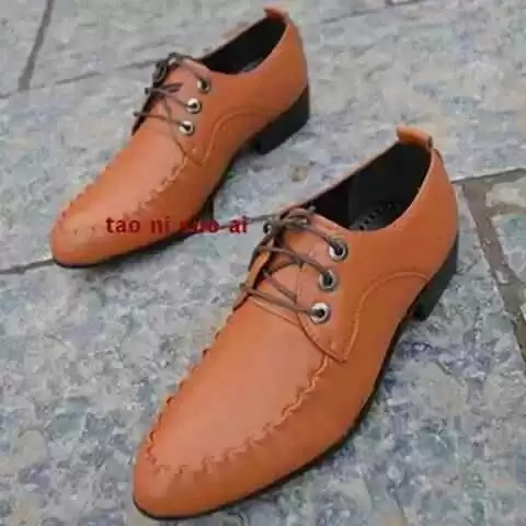 秋风起时翻鞋柜，这几双鞋让你舒服又时髦