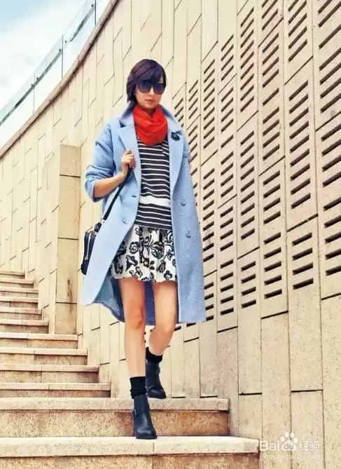 蓝色外套穿搭全攻略 四季配色技巧一次掌握