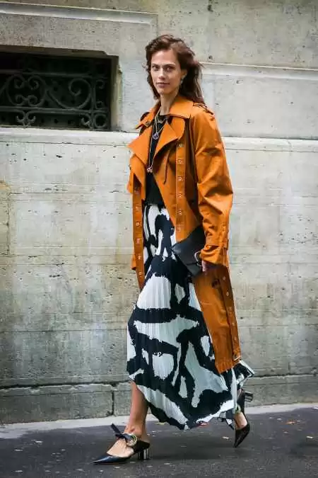 衣柜必备这几件外套穿啥都好看