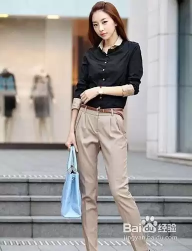 衬衫穿搭圣经 基础款解锁全年时髦造型 衬衫穿搭圣经 基础款解锁全年时髦造型