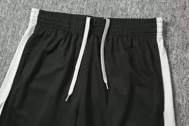 运动裤面料大有讲究 选对材质运动更自在