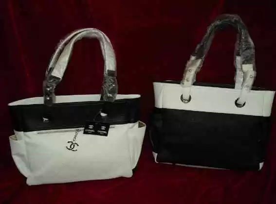 Coach翻身记：从“妈妈包”到年轻人抢购的“真我新奢”