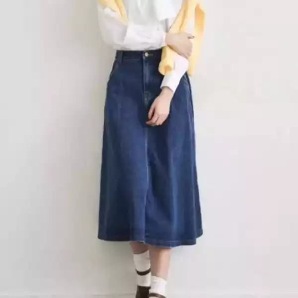 长款牛仔裙上衣搭配全攻略