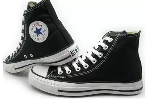 高帮匡威配什么裤子这些搭配思路让你秒变潮人 高帮匡威配什么裤子这些搭配思路让你秒变潮人