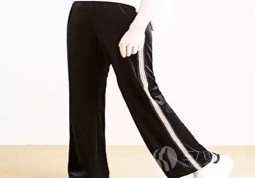 黑裤子配色秘诀从基础到高阶一篇搞定