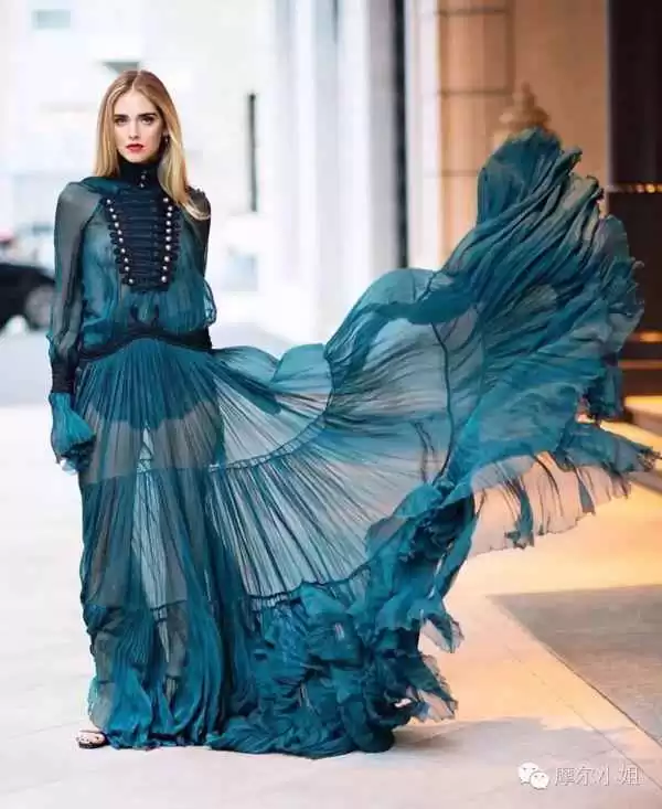 上海穿搭全攻略:穿对衣服,拍出刷爆朋友圈的魔都大片