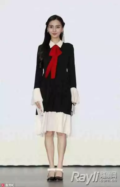 上海穿搭全攻略:穿对衣服,拍出刷爆朋友圈的魔都大片 上海穿搭全攻略:穿对衣服,拍出刷爆朋友圈的魔都大片