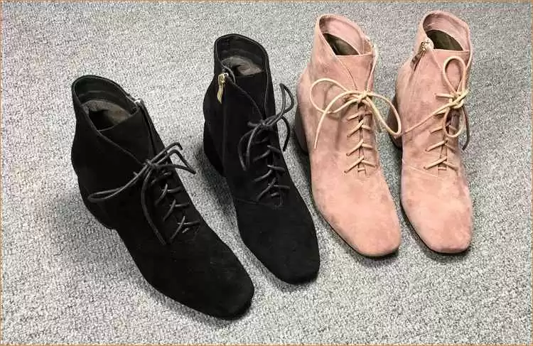 天价鞋款大揭秘:掏空钱包的足下奢华,哪双才是真正的价格金字塔尖?