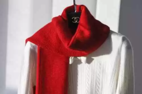 天冷脖子别光着 这些围脖牌子暖到心坎里