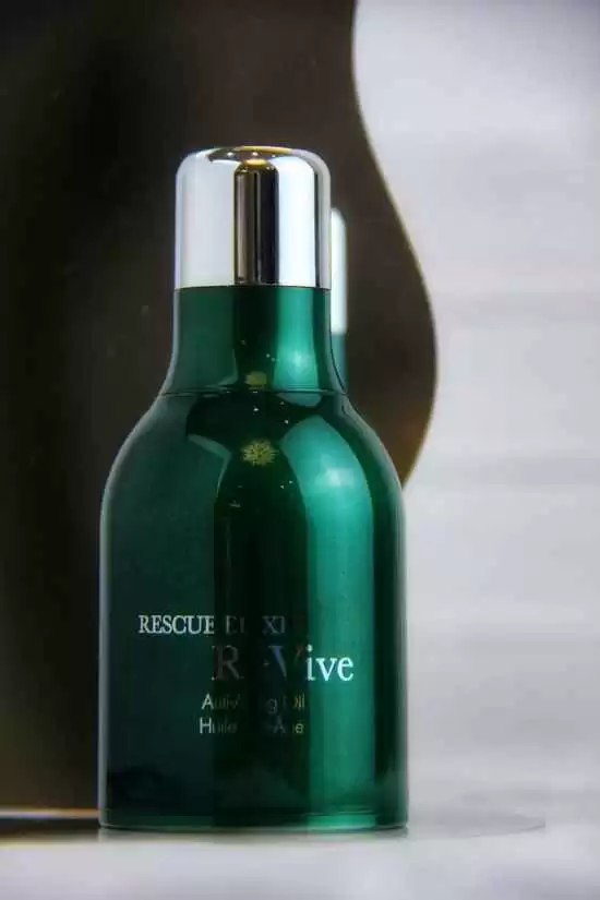 探秘Revive瑞维斐 这个让名流圈爱不释手的诺奖护肤品牌