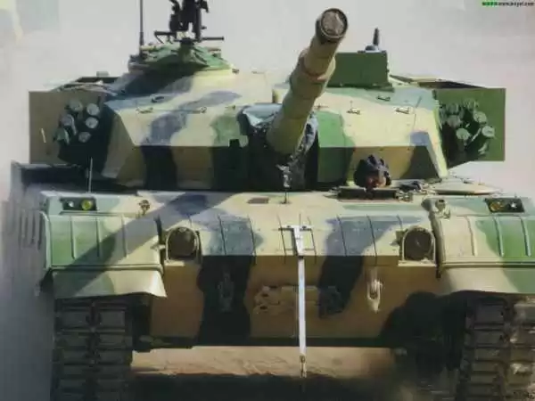 揭秘96A主战坦克 中国陆军的性价比之王