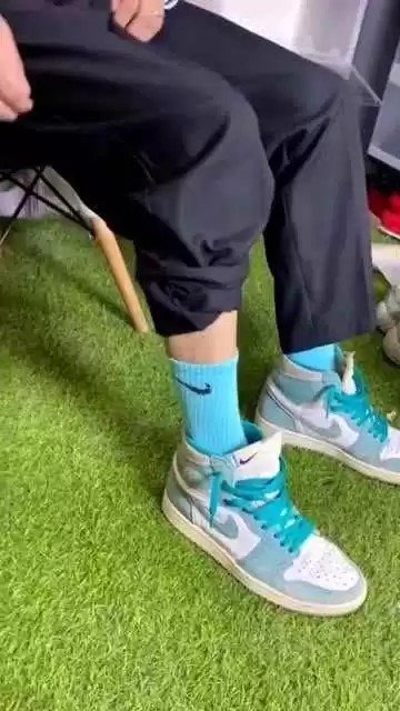 椰子鞋袜子搭配全攻略 这样穿舒适又时髦 椰子鞋袜子搭配全攻略 这样穿舒适又时髦