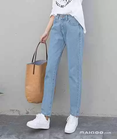 牛仔裤配鞋好看全攻略 从裤型到场合一网打尽