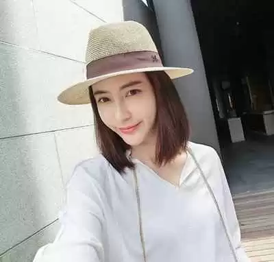 短发妹子看过来！今夏帽子搭配秘籍让你美出新高度