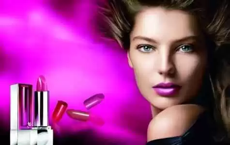 紫色穿搭魔法：找到你的本命紫，显白又高级