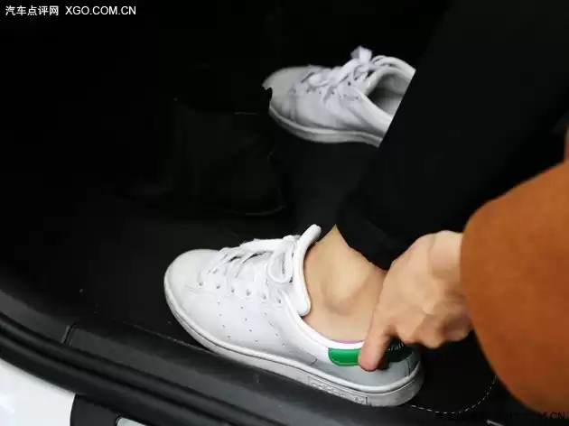 老司机脚上那点事儿：选对鞋，油门刹车都跟脚