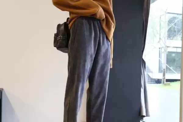 萝卜裤穿搭全攻略，这些上衣搭配让你美出新高度
