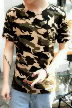 迷彩短袖搭配指南解锁日常潮流造型